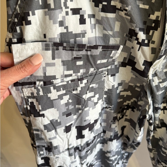 Happily Grey Women's Roblox Camo Cargo Pants Muti-Pockets Black Grey White - Picture 5 of 13